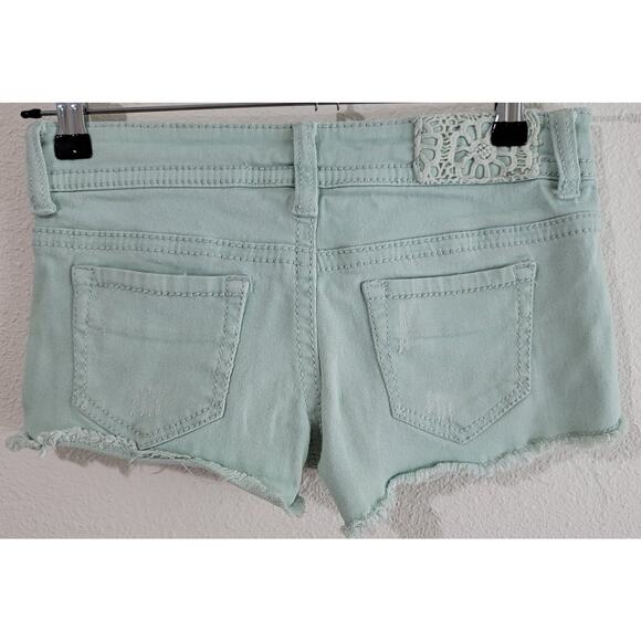 Dollhouse Crazy Sexy Cool Mint Green Crochet Denim Shorts 3 Distressed Soft - Picture 2 of 5